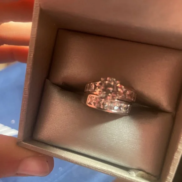 Ring Set - Picture 2 of 4